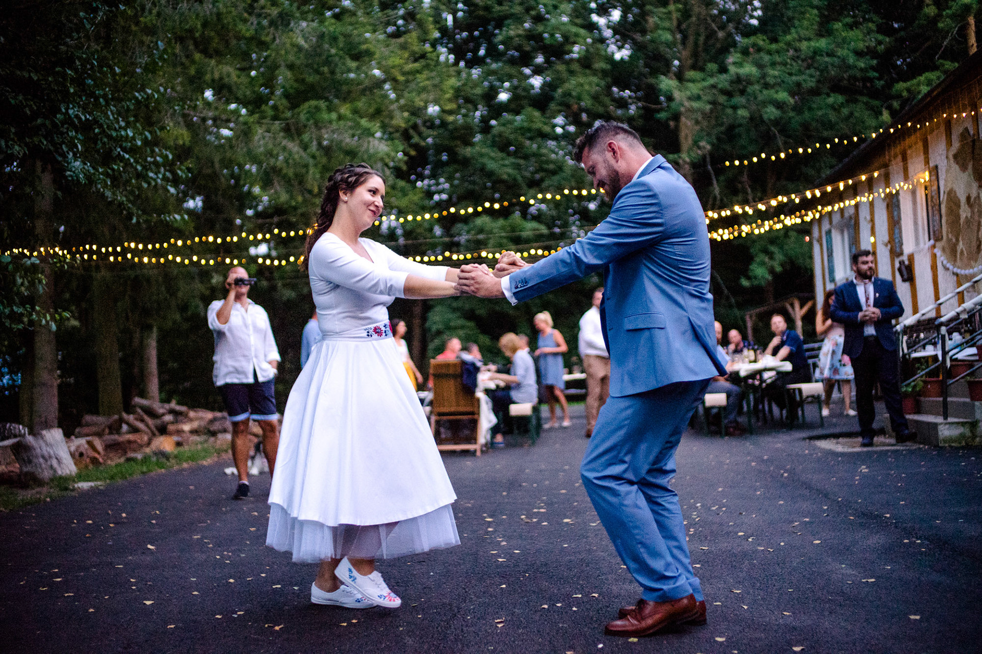 7f53ae08-00d8-4186-b894-7eee2f44574c_rw_1920